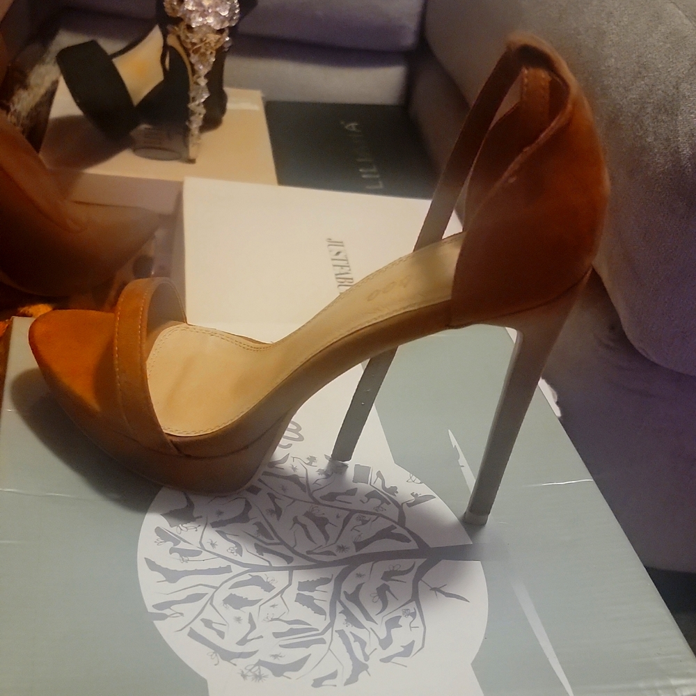 Ladies heels